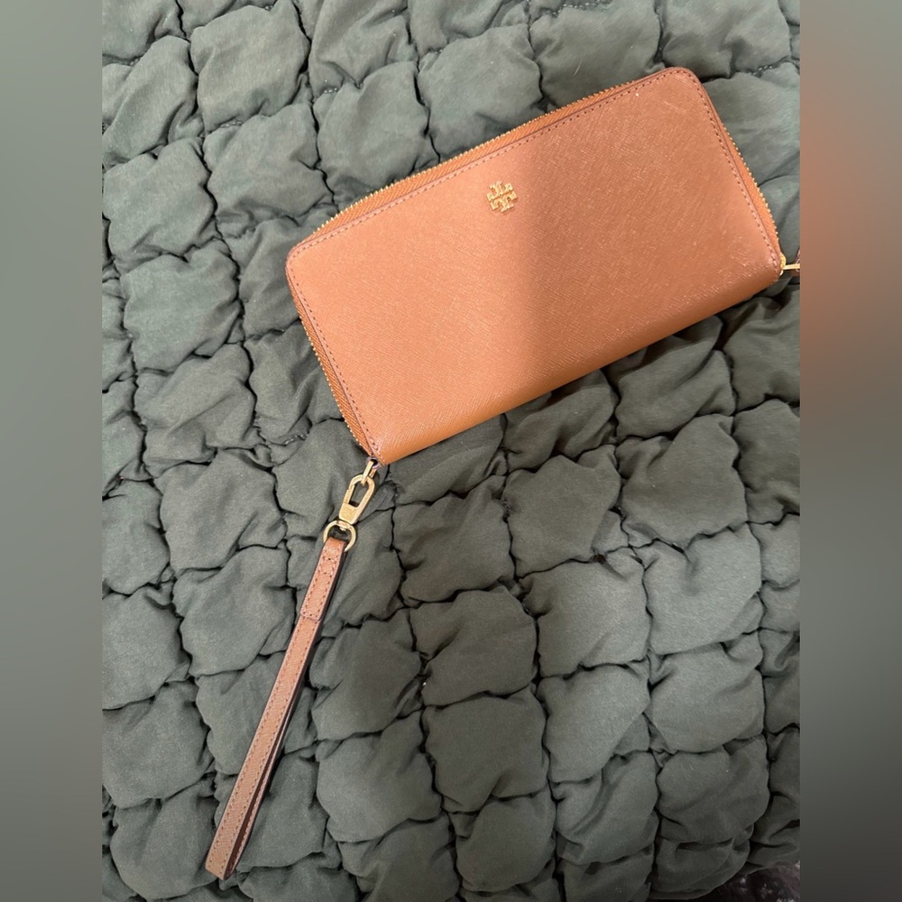 Tory Burch Brown Leather Wristlet